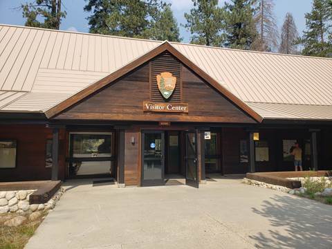 Lodgepole Visitor Center
